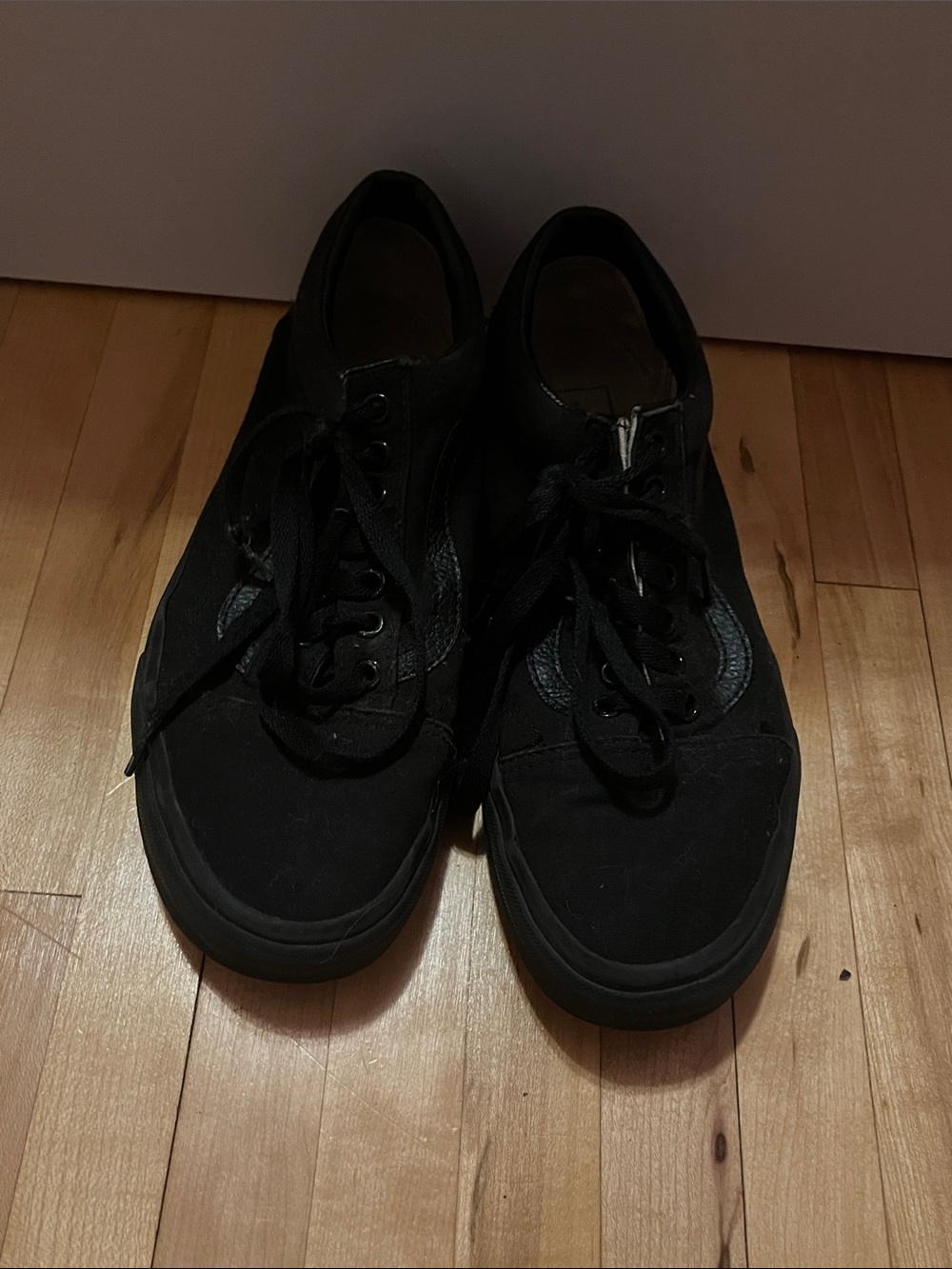 Vans Women's Black Lace-Up Canvas Sneakers